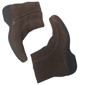 Clarks Brown Suede Leather Oxford Chelsea Boot Bootie Women's 10
